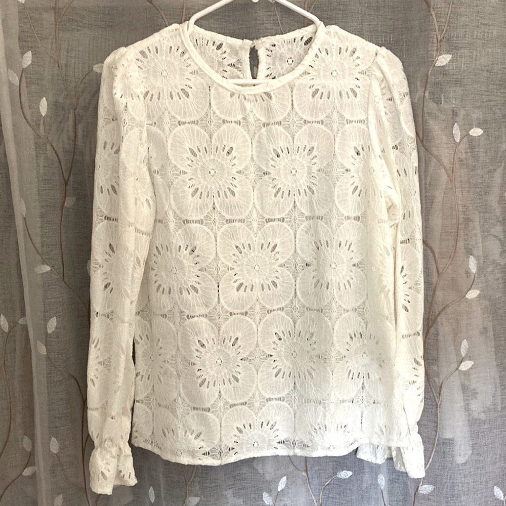 White long sleeve blouse by Cupshe